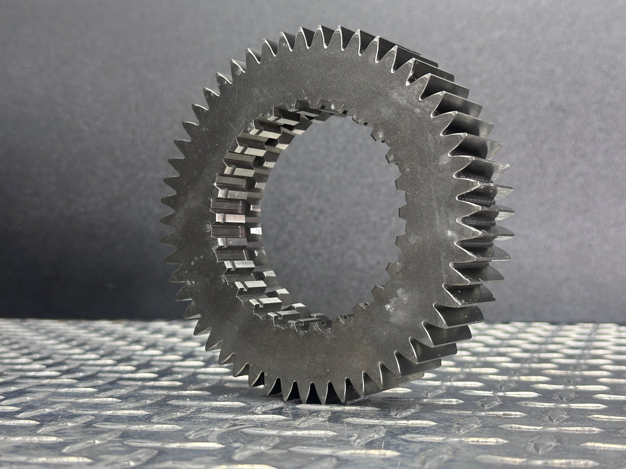 4304642 Maindrive Gear