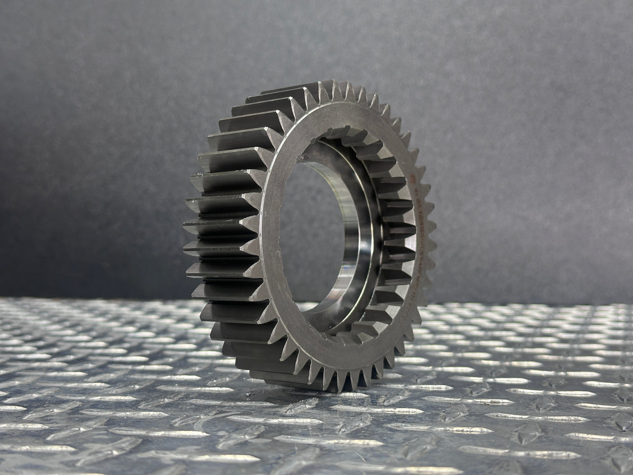 4302393 Gear
