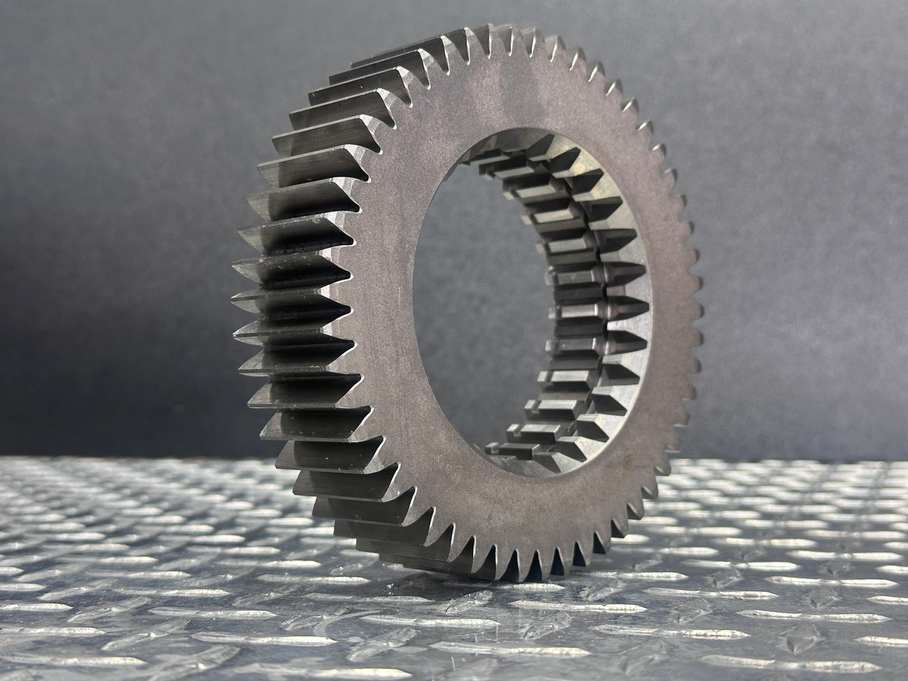 4304642 Maindrive Gear