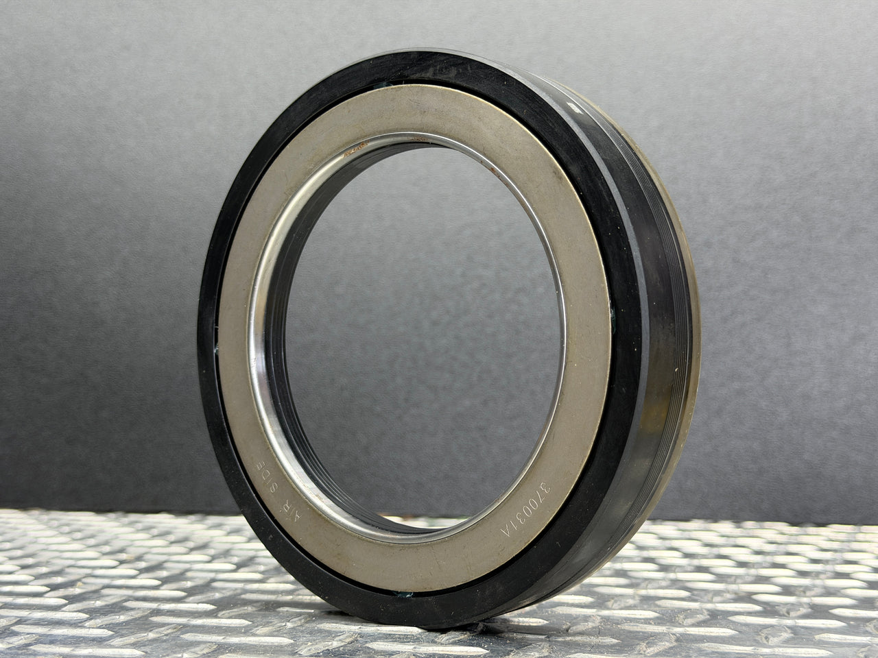 370003A Wheel Seal