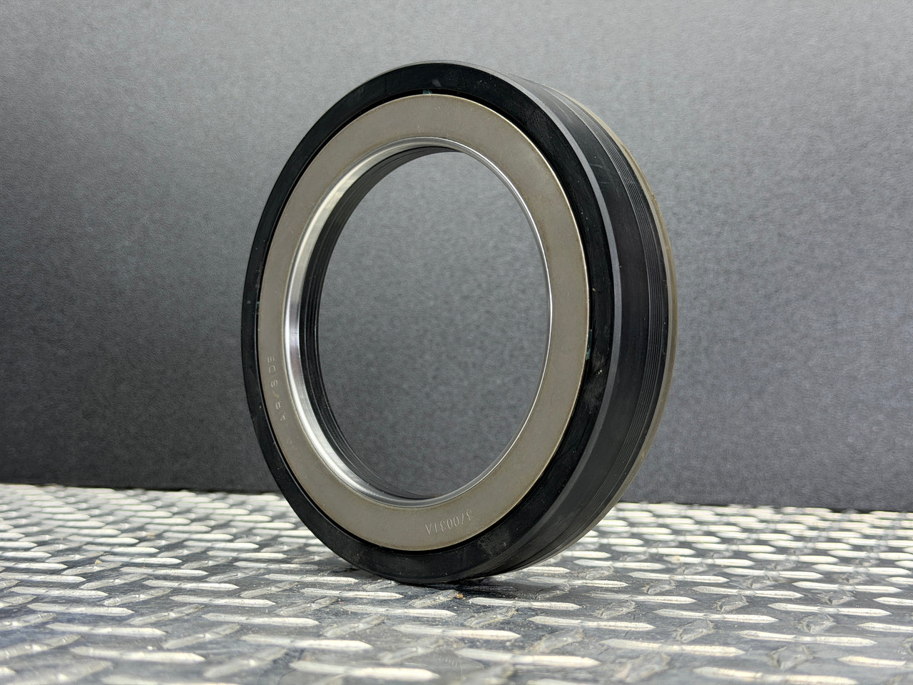 370031A Wheel Seal
