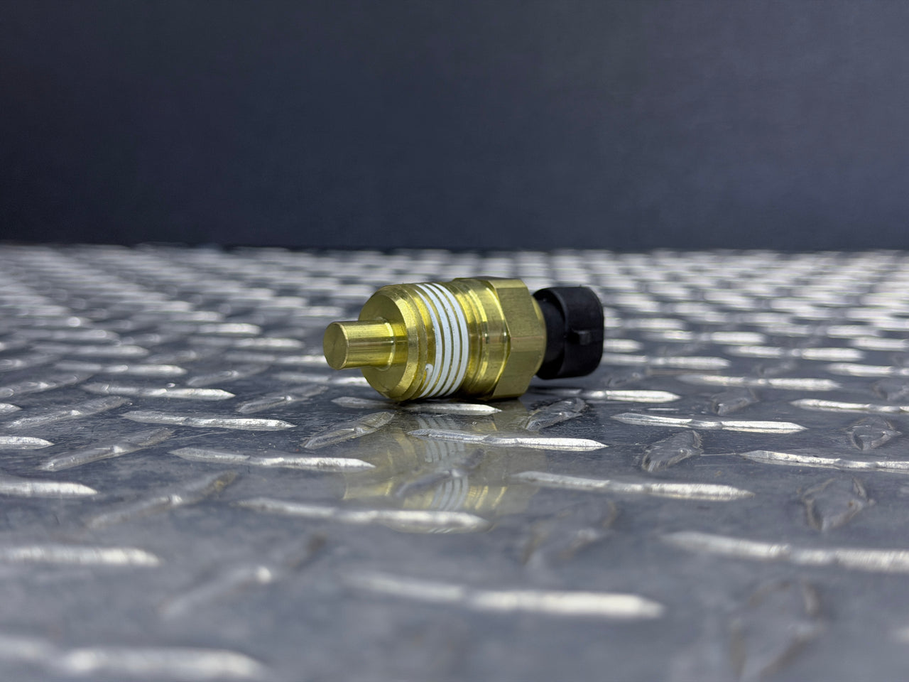 06-23464-000 Oil Temp Sensor